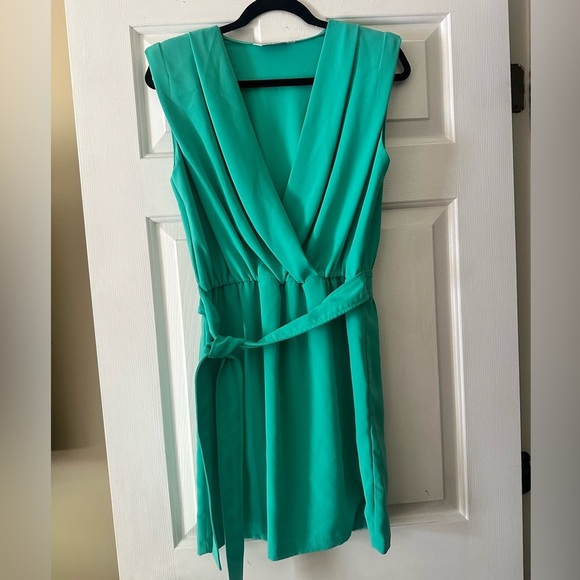 Amanda Uprichard Lamarca Mini dress size medium, mint green, party dress - Picture 2 of 7